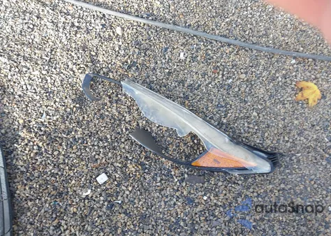 2018 Ford Fiesta Se z USA, uszkodzony, nr VIN 3FADP4BJ7JM108307